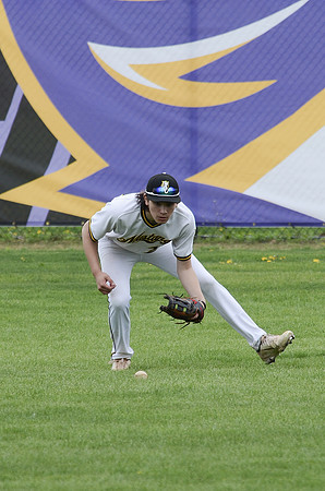 RMHS-2024-Varsity_Baseball-0014