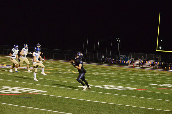 RMHS-2024-Varsity_1813