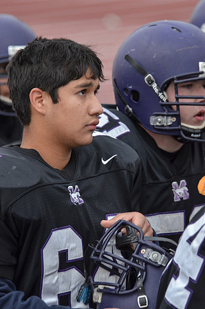 Freshman_B-FB-2013-38
