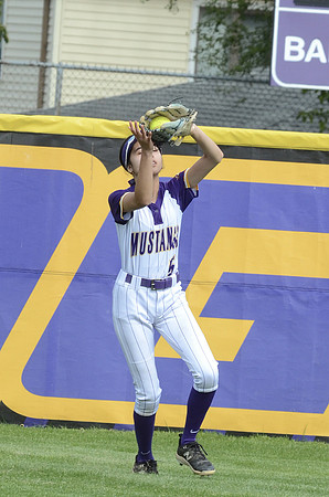 RMHS-2025-Softball_233