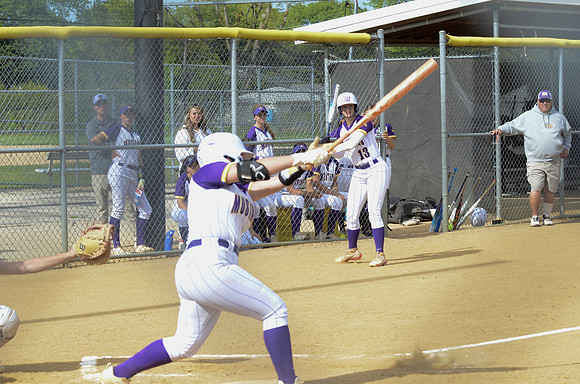 RMHS-2025-Softball_345