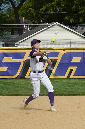 RMHS-2025-Softball_136