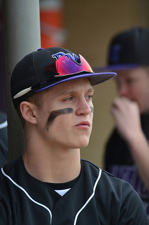 RMHS-Baseball_2014-011