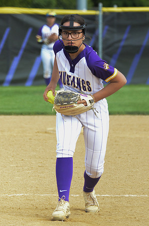 RMHS-2025-Softball_395
