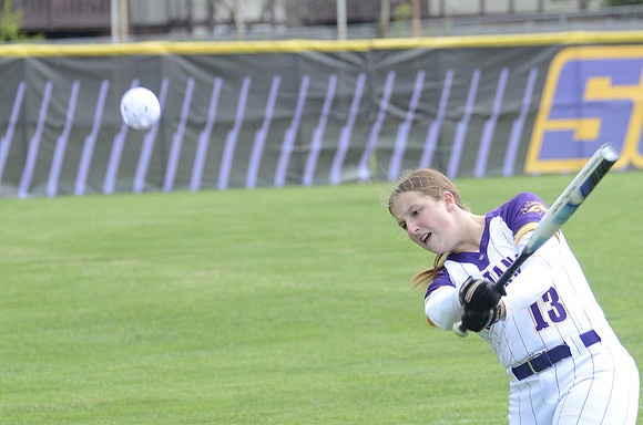 RMHS-2025-Softball_088