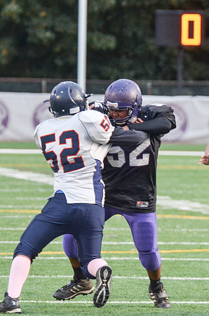 Freshman_B-FB-2013-91