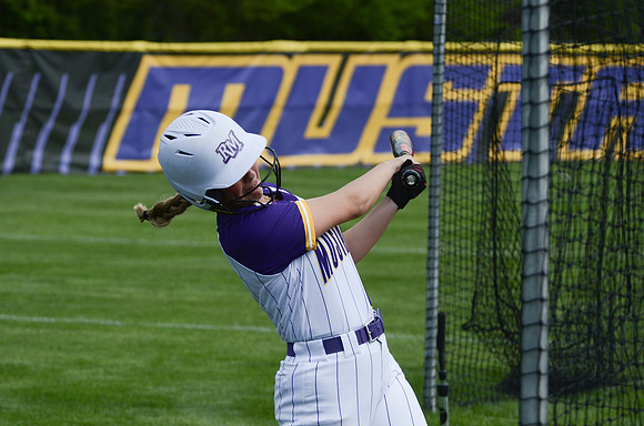 RMHS-2025-Softball_108