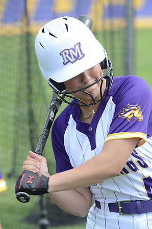 RMHS-2025-Softball_100