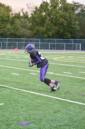 Freshman_B-FB-2013-107