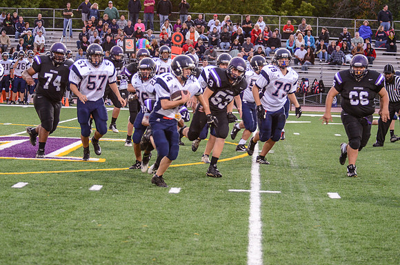 RMHS-SophomoreFB-2013-106