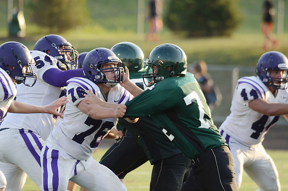 RMHS-SophomoreFB-2013-0010