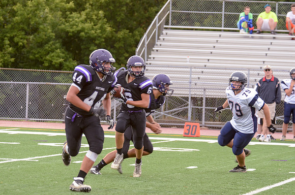RMHS-SophomoreFB-2013-38