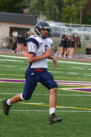 RMHS-SophomoreFB-2013-75