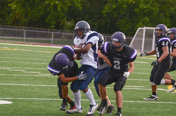 RMHS-SophomoreFB-2013-43