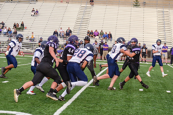 RMHS-SophomoreFB-2013-71