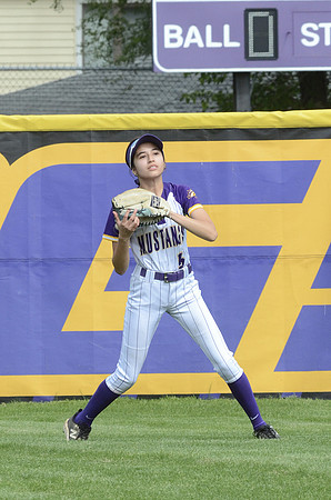 RMHS-2025-Softball_234