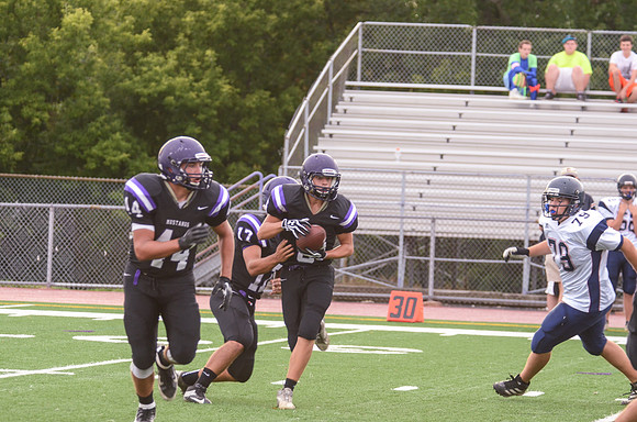 RMHS-SophomoreFB-2013-37