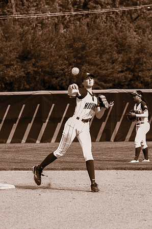 RMHS-2025-Softball_196