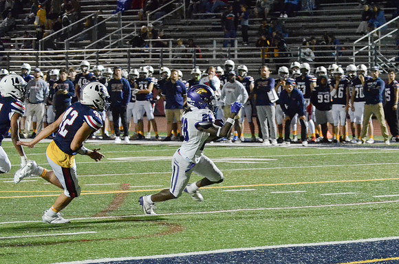 RMHS-2024-Varsity_0525