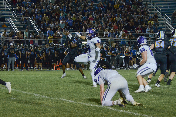 RMHS-2024-Varsity_1214