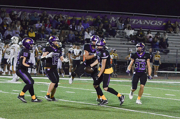 RMHS-2024-Varsity_1045