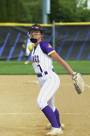 RMHS-2025-Softball_393