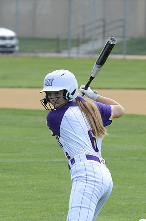 RMHS-2025-Softball_014