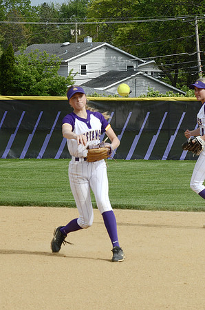 RMHS-2025-Softball_166