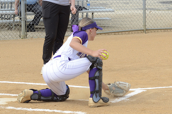 RMHS-2025-Softball_257