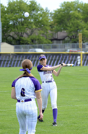 RMHS-2025-Softball_089