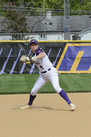 RMHS-2025-Softball_137