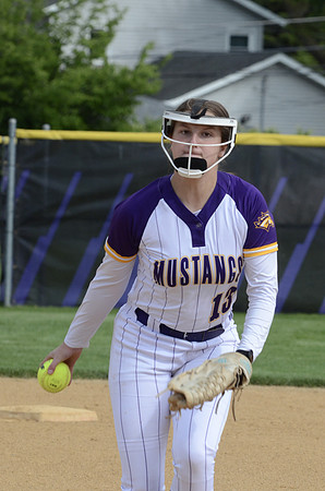 RMHS-2025-Softball_320