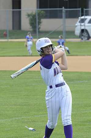 RMHS-2025-Softball_035