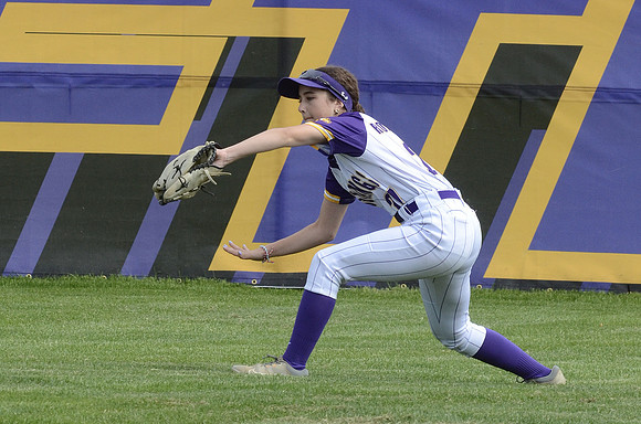 RMHS-2025-Softball_248