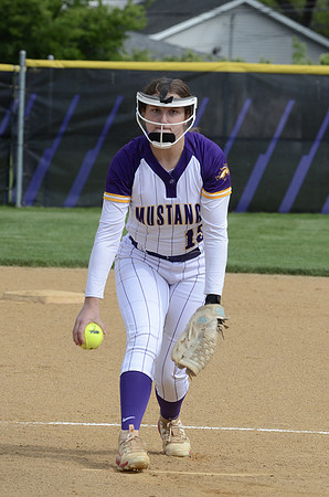 RMHS-2025-Softball_318
