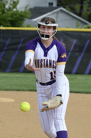 RMHS-2025-Softball_322