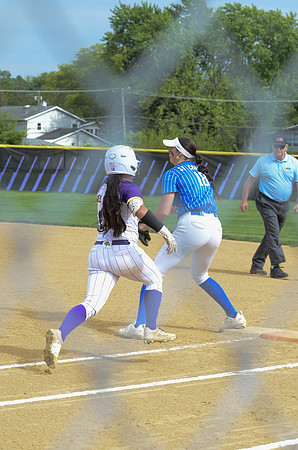 RMHS-2025-Softball_273
