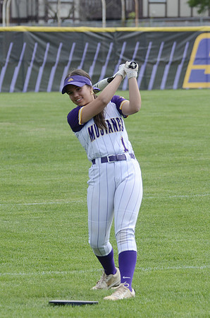 RMHS-2025-Softball_082