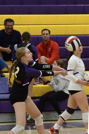 RMHS-2024-GirlsVolleyball-Varsity_0020