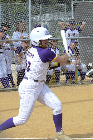 RMHS-2025-Softball_293