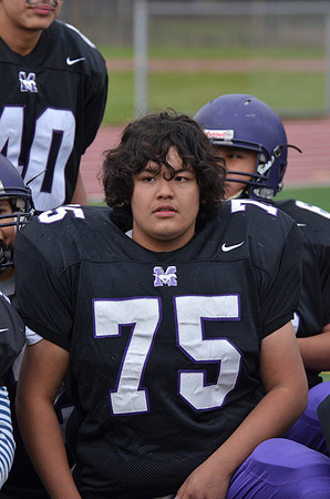 Freshman_B-FB-2013-32