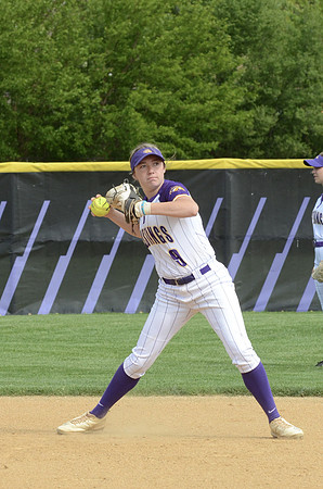 RMHS-2025-Softball_208