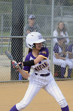 RMHS-2025-Softball_359