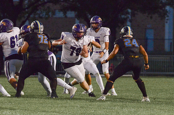 RMHS-2024-Varsity_1171