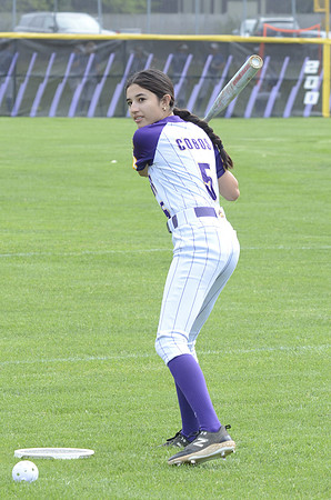 RMHS-2025-Softball_068
