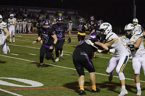 RMHS-2024-Varsity_0978