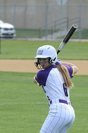 RMHS-2025-Softball_012