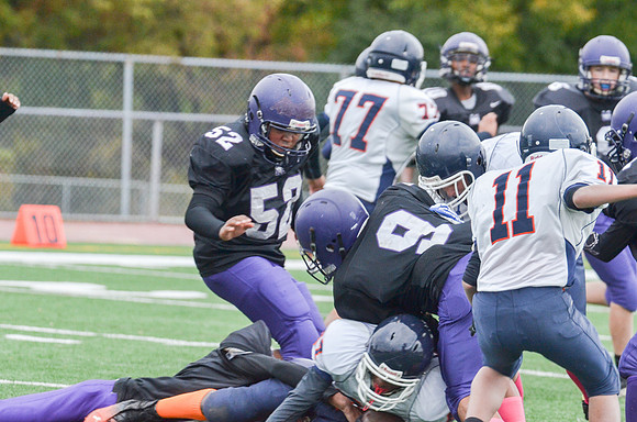 Freshman_B-FB-2013-23