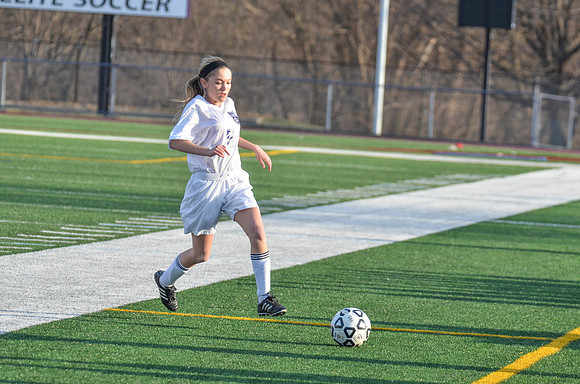 RMHS-Girls Soccer_2014-005