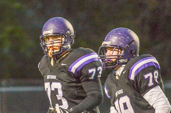 RMHS-SophomoreFB-2013-173
